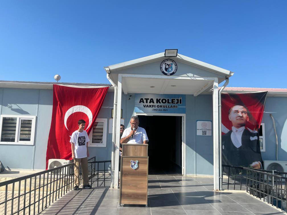 Zil Çaldı